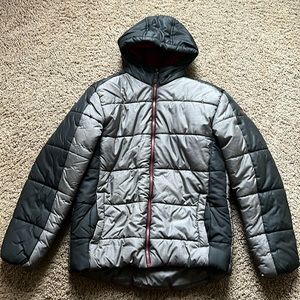 NWOT: Boys Puffer Jacket size 18-20 Fully lined